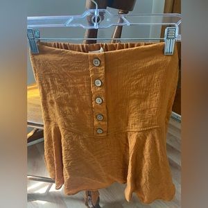 Woman’s Harper Heritage above the knee skirt